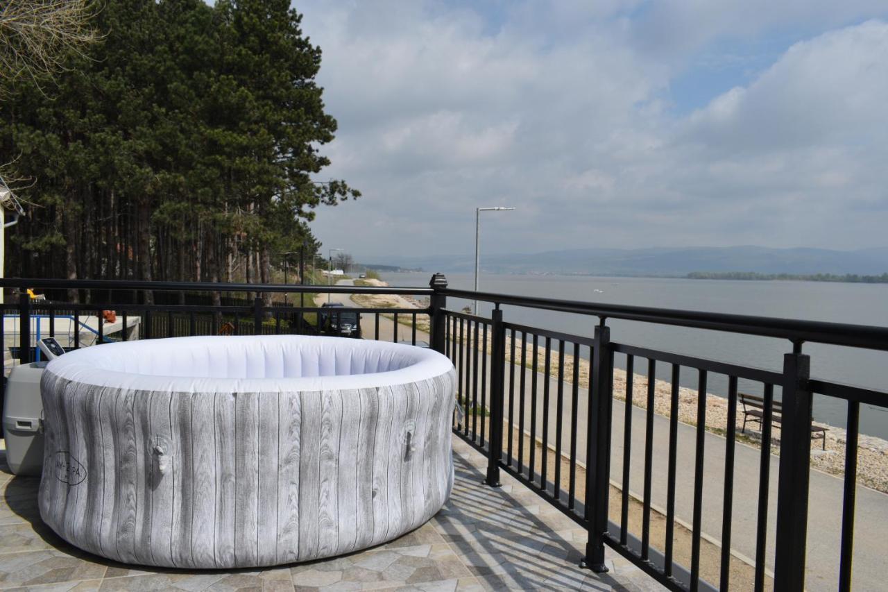 Vila Memphis Golubac Exterior foto